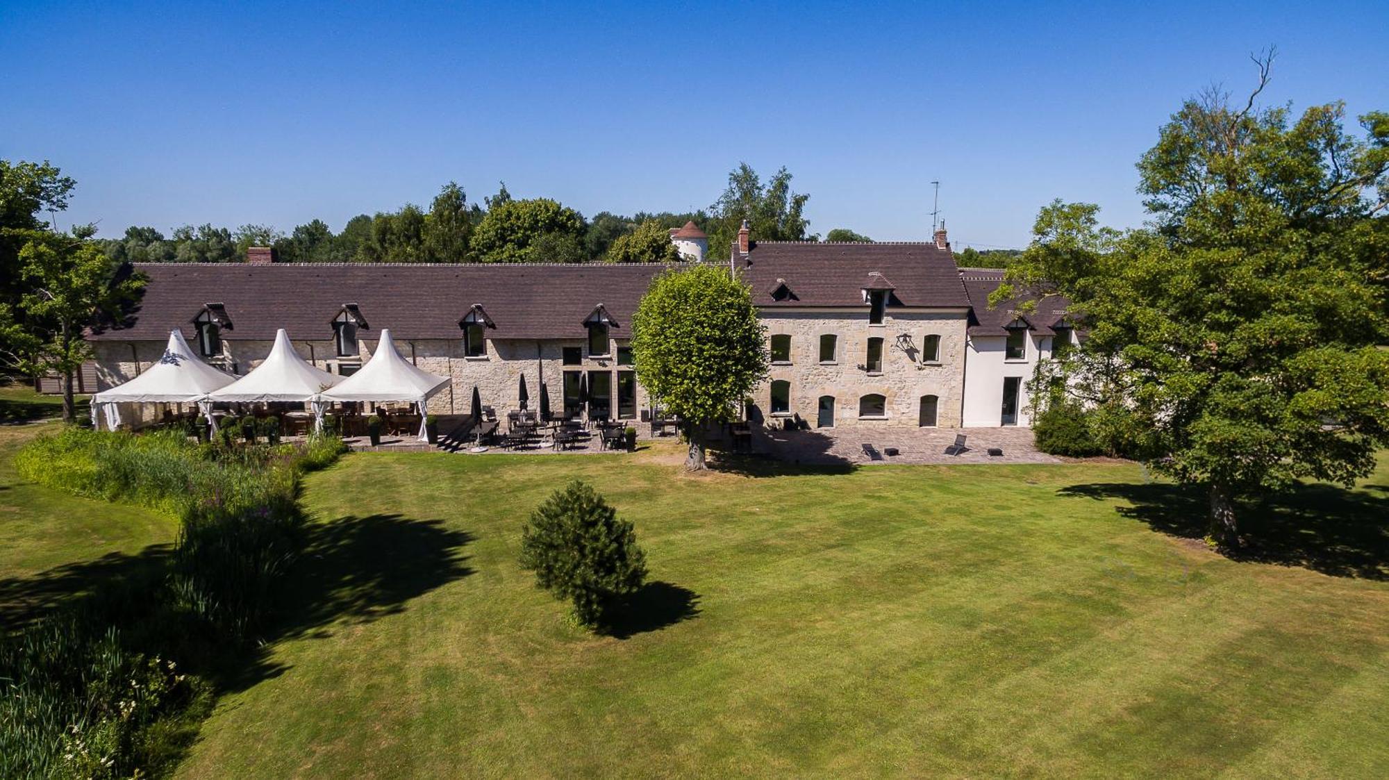 Le Domaine Des Vanneaux Golf Et Spa Mgallery Л'Иль-Адам Экстерьер фото