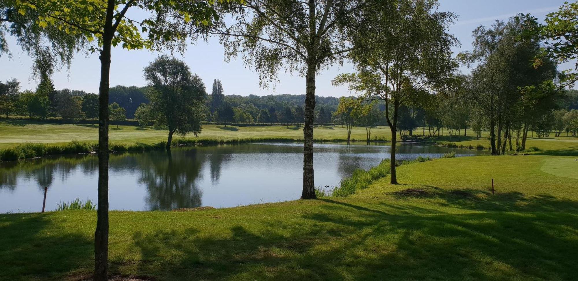Le Domaine Des Vanneaux Golf Et Spa Mgallery Л'Иль-Адам Экстерьер фото